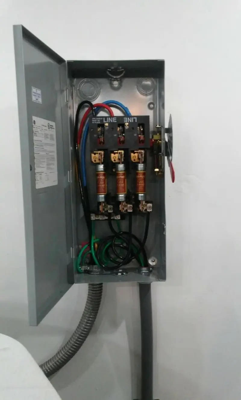 Three-phase disconnect switch installed for Electrical Wiring & Rewiring in Darnestown